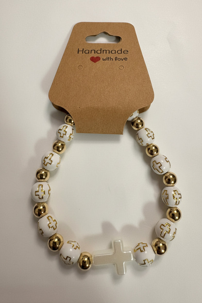 Handgemachtes Perlenarmband mit Kreuzgenau